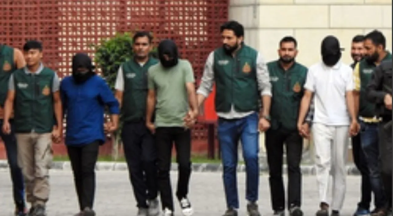  Delhi Police arrest NIA's 'most wanted' terrorist Shahnawaz; Pak ISI connections revealed