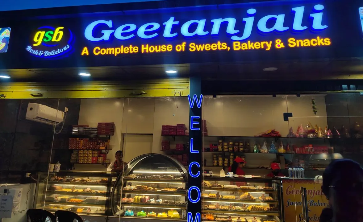  Civic body seals Geetanjali Sweets for operating sans trade license in Odisha’s Keonjhar