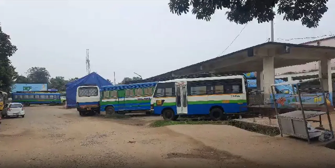  Private bus owners observe strike in undivided Koraput against LAccMI scheme