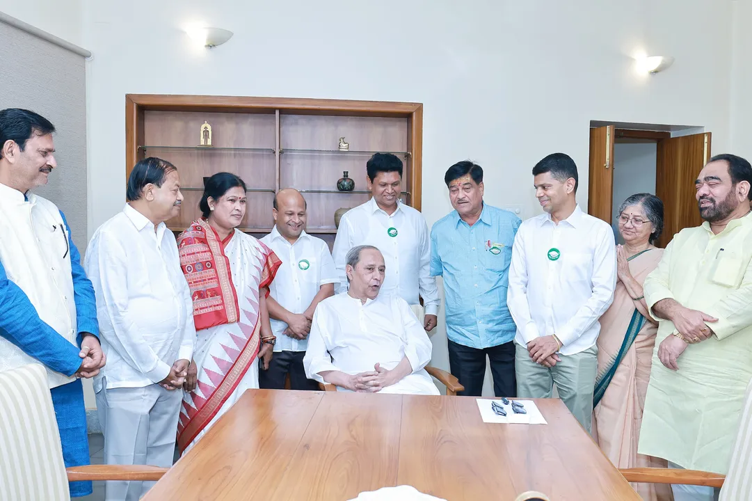  Former IAS Officer VK Pandian joins BJD