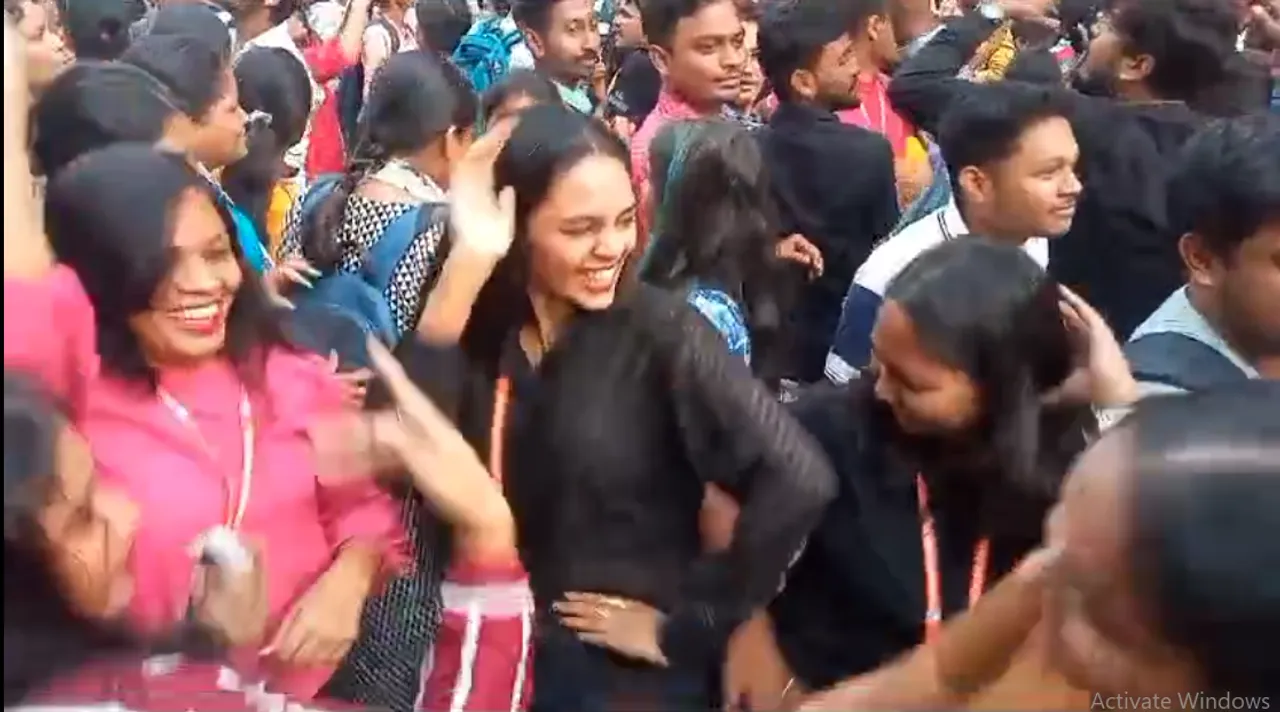  Odisha’s Ravenshaw varsity gets NAAC A++ grade; students celebrate