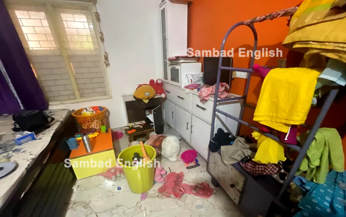  Odisha: Burglars lock up couple in bathroom and decamp with valuables in State Capital