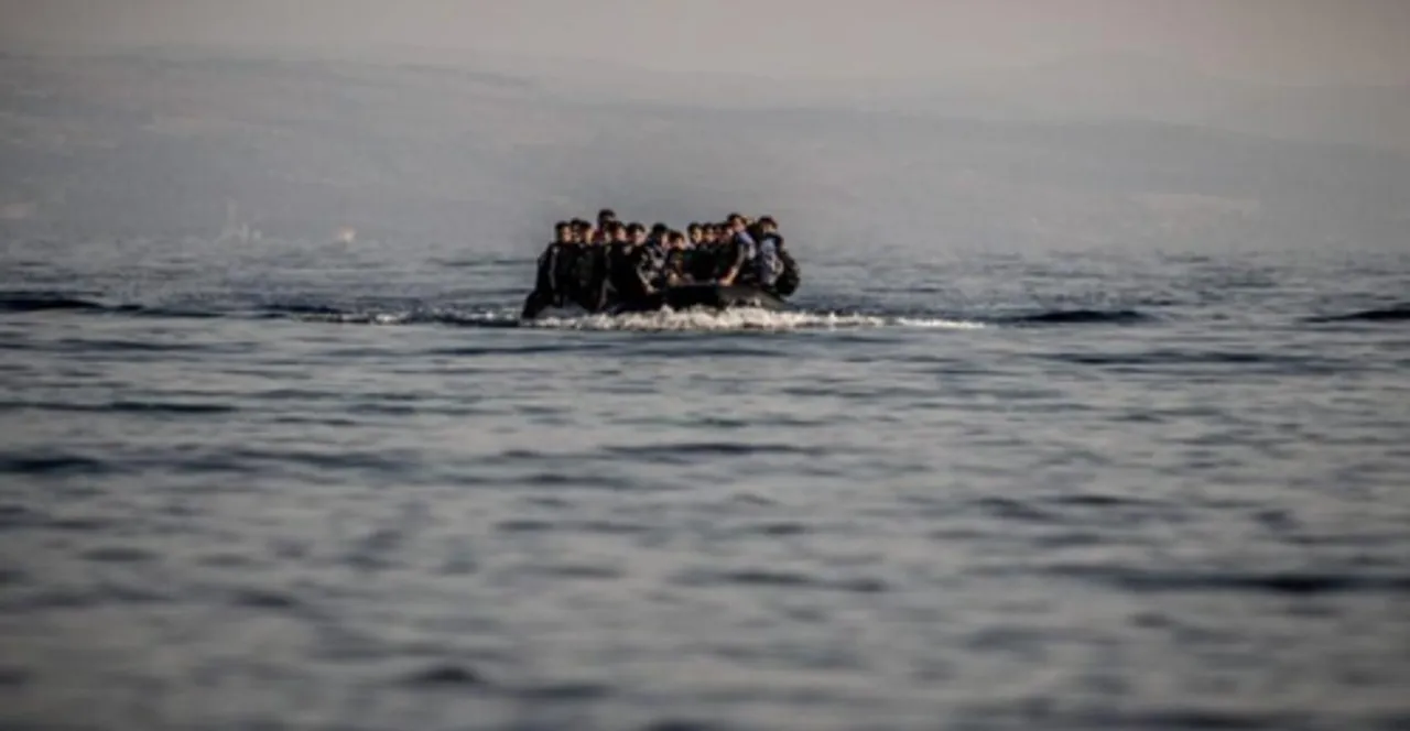  Overcrowded migrant boat overturns near Yemen, dozens missing