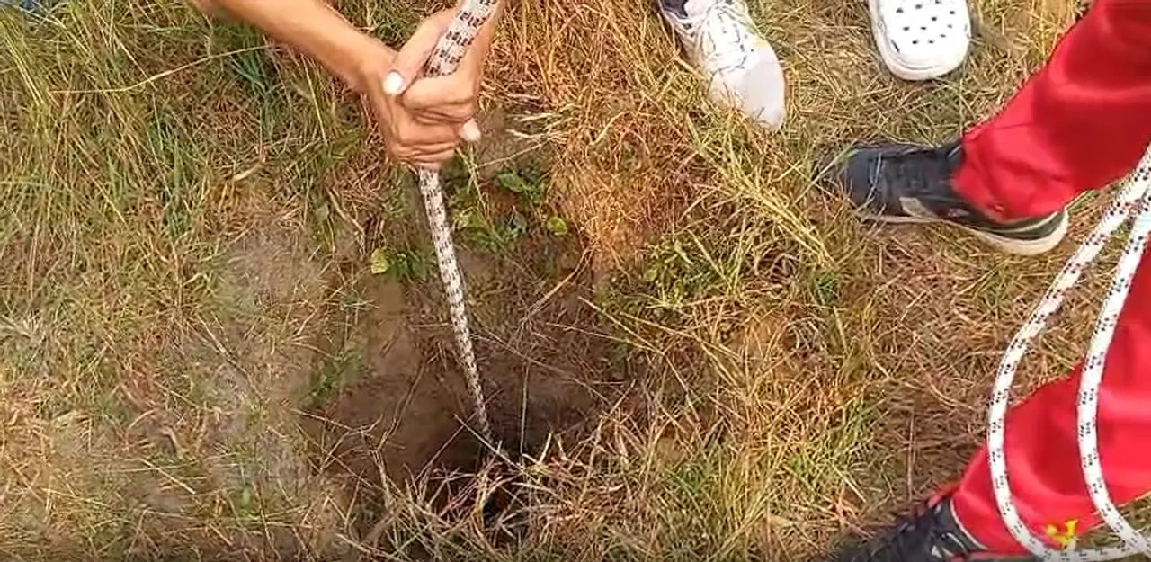  Elderly woman falls into 20-feet deep borewell in Odisha's Sonepur