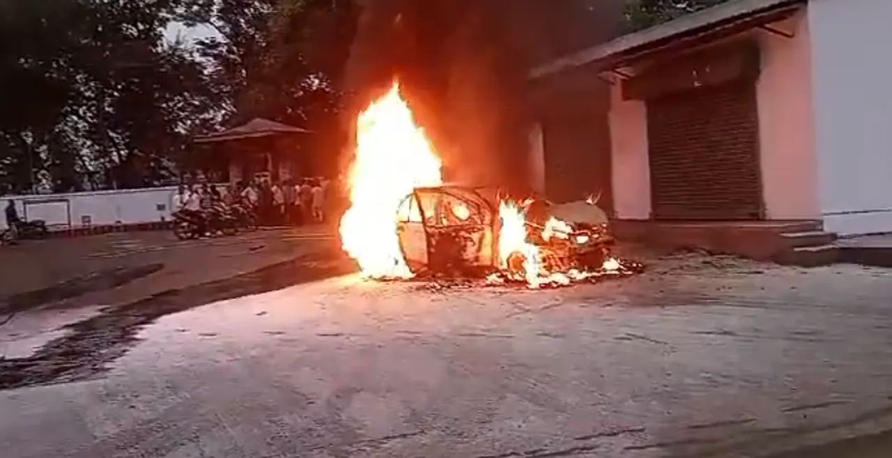  (Watch) Car catches fire at filling station in Odisha’s Sundargarh
