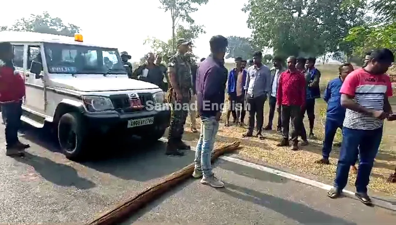  Kid dies after being run over by speeding truck in Odisha’s Nabarangpur; locals block road