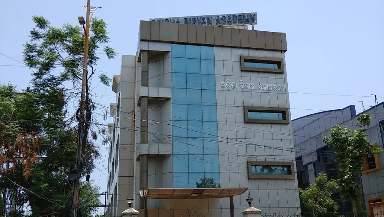  Prof. Pravat Mohapatra, Prof. Bidyut Das conferred Odisha Bigyan Academy award