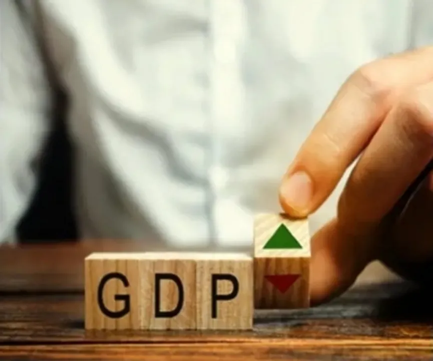  Govt ups GDP growth forecast to 7.3% for 2023-24