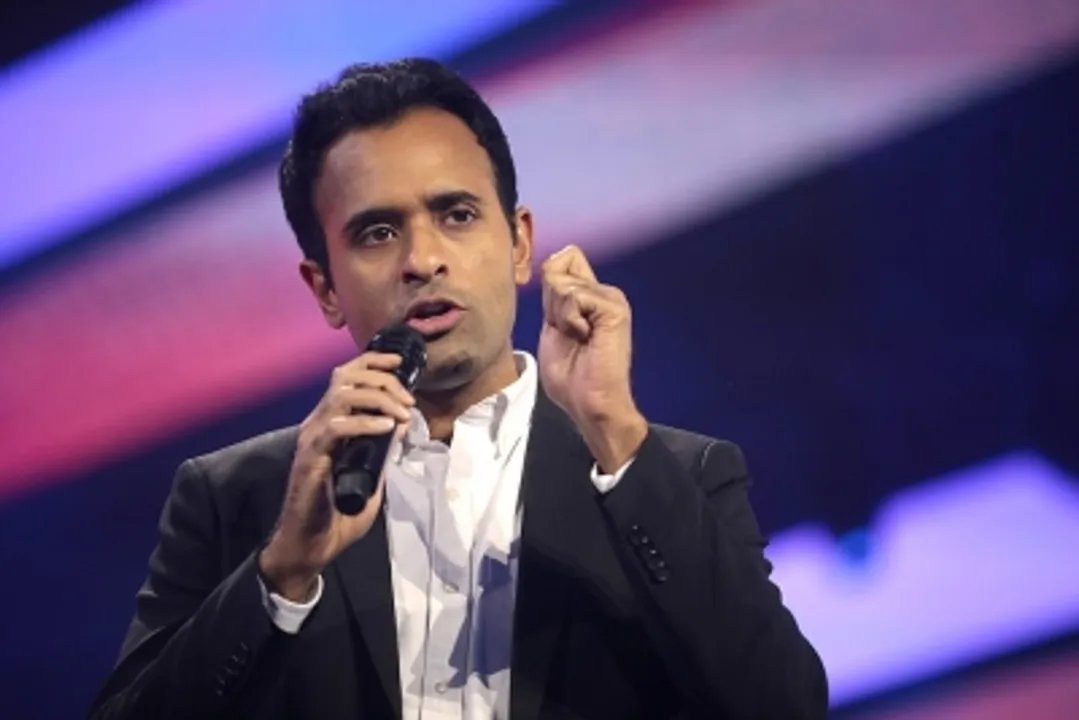  Vivek Ramaswamy drops out of 2024 Republican race to WH, endorses Trump