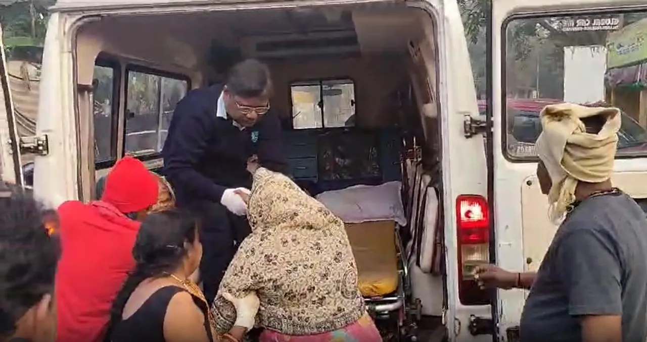  Paradip: Woman gives birth on rickshaw trolley as ambulance fails to arrive on time