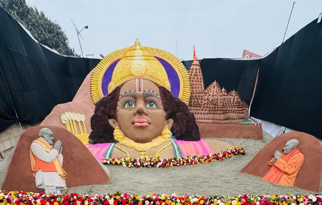  Odisha’s Sudarsan Pattnaik crafts world’s largest sand sculpture of Lord Ram at Ayodhya