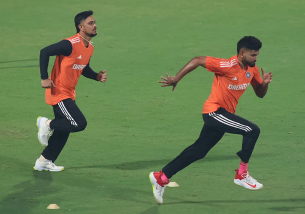  Ishan, Shreyas likely to lose central contracts over Ranji Trophy absence: Report
