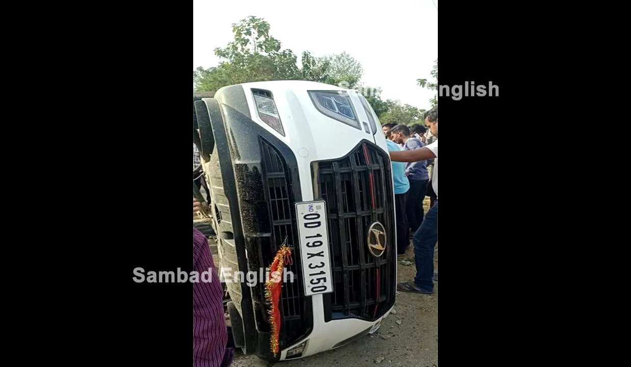  2 dead on the spot after car overturns following accident in Odisha’s Angul