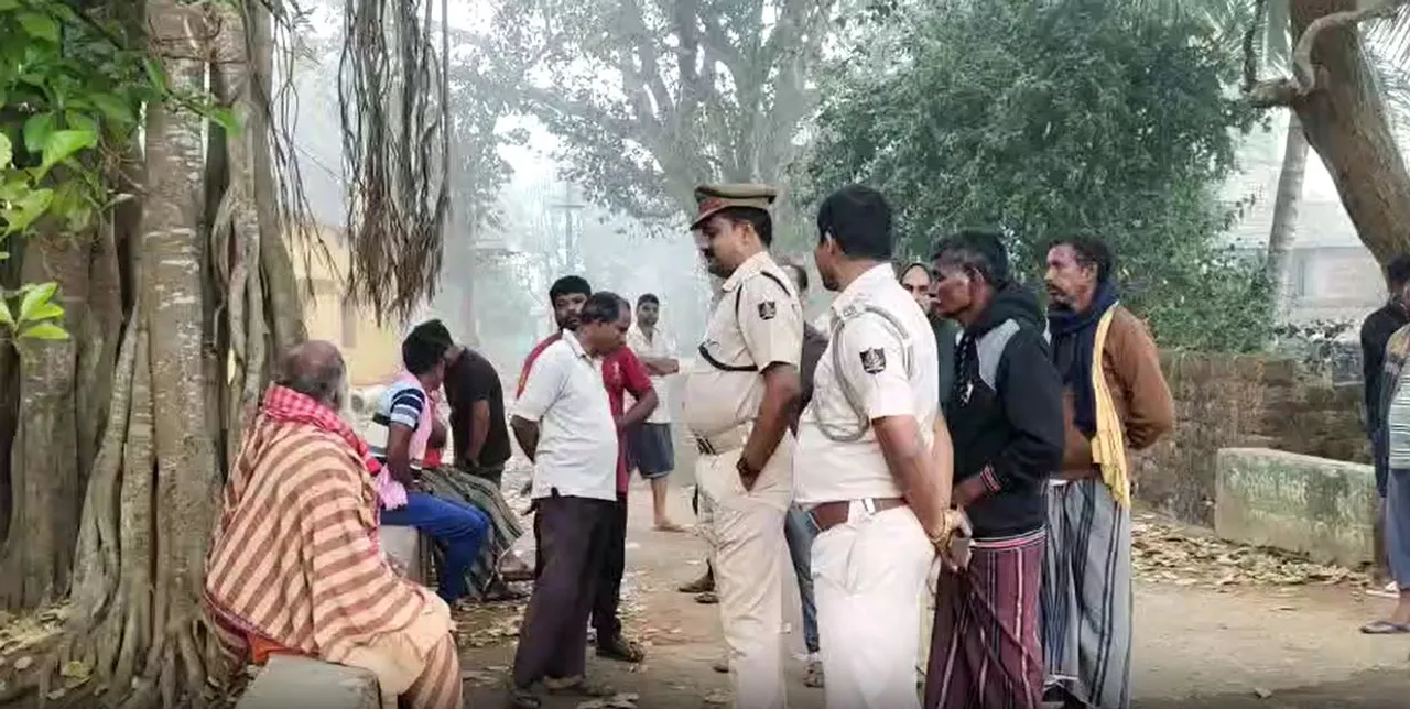  Youth's murder sparks tension in Odisha's Athagarh as locals torch properties of accused