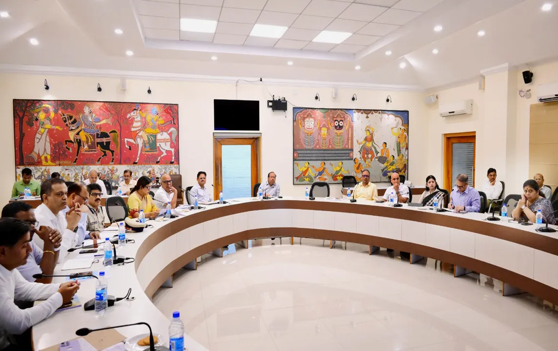  Odisha Chief Secy reviews administrative preparedness ahead of President Murmu’s visit