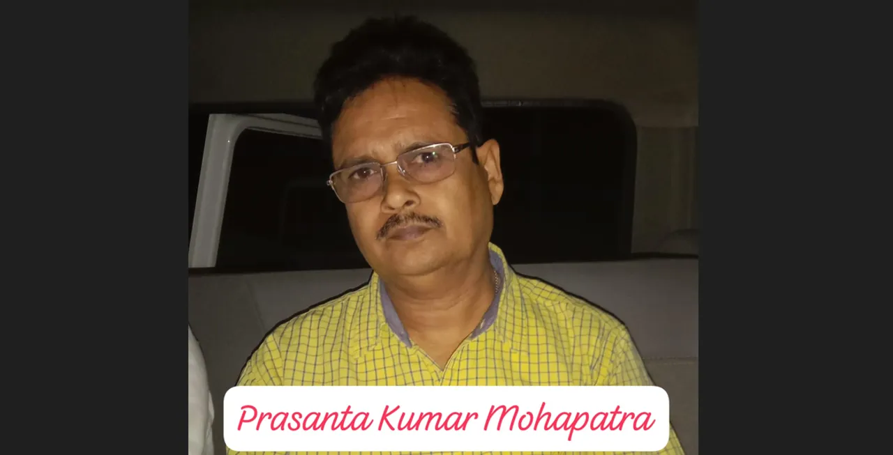  Odisha Traffic Inspector caught with Rs 4.27 lakh unaccounted cash; house searches on