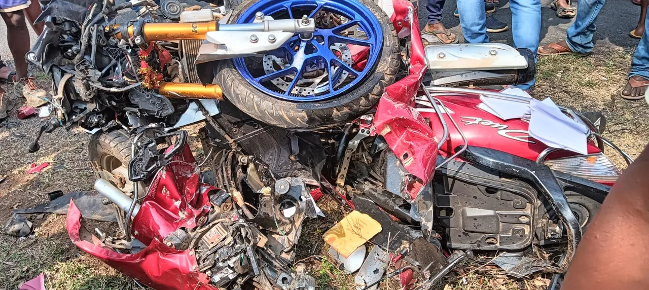  Three youths killed in scooter-motorcycle collision in Odisha's Mayurbhanj