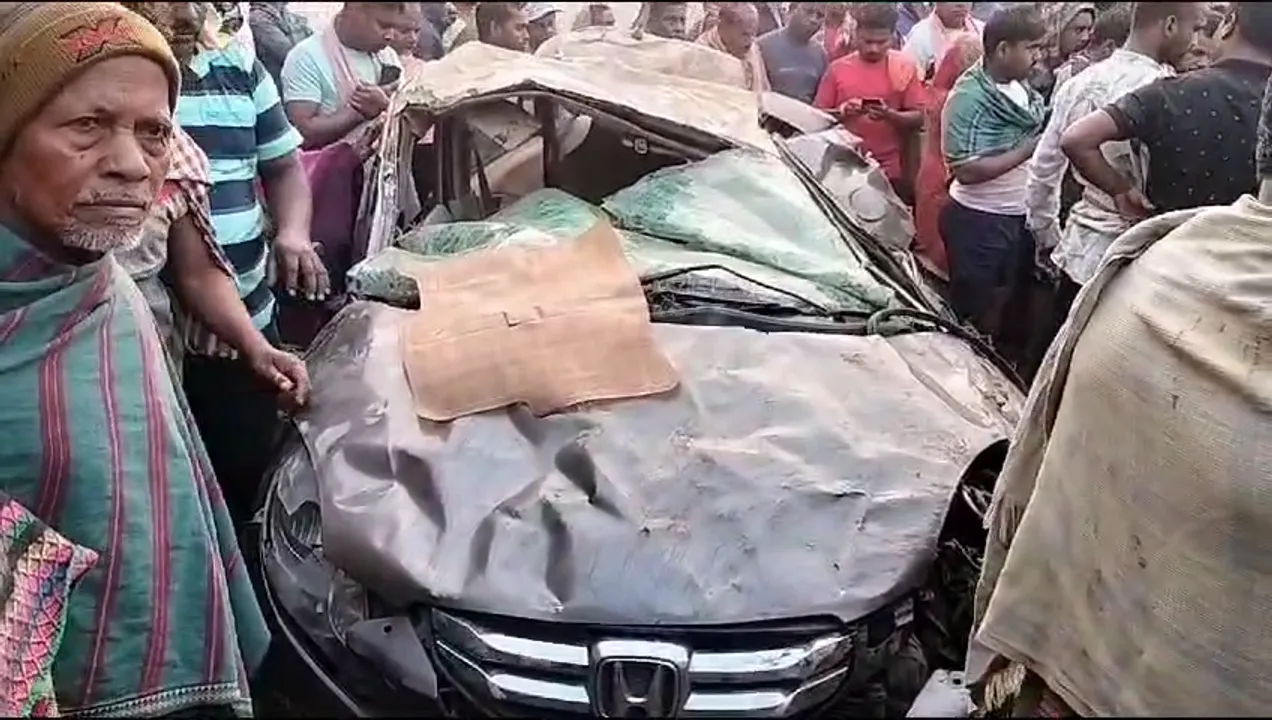  4 friends returning from wedding feast die after car crashes into house in Odisha's Cuttack