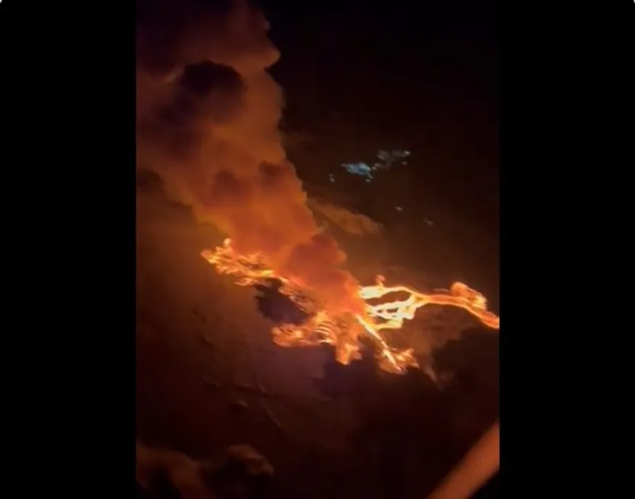  Volcanic eruption in Iceland disrupts hot water supply