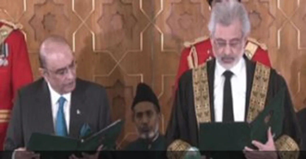  Asif Ali Zardari takes oath as 14th president of Pakistan