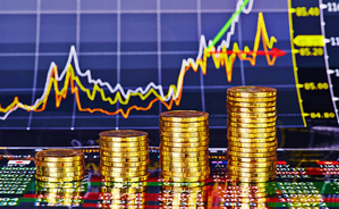  India’s forex reserves scale two-year high of $636.1 billion