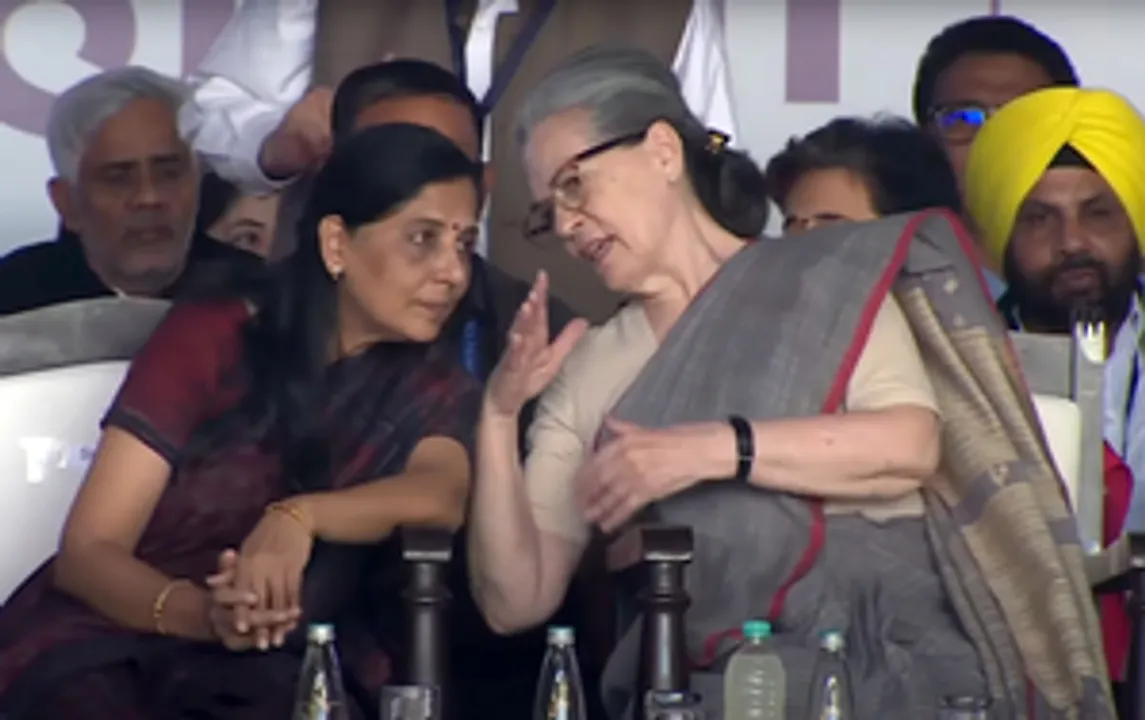  Prominence accorded to Sunita Kejriwal at INDIA bloc rally sparks political buzz