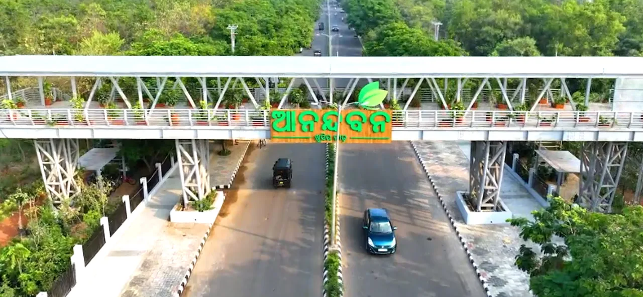  Odisha CM gifts ‘Anandabana’ to denizens of capital city