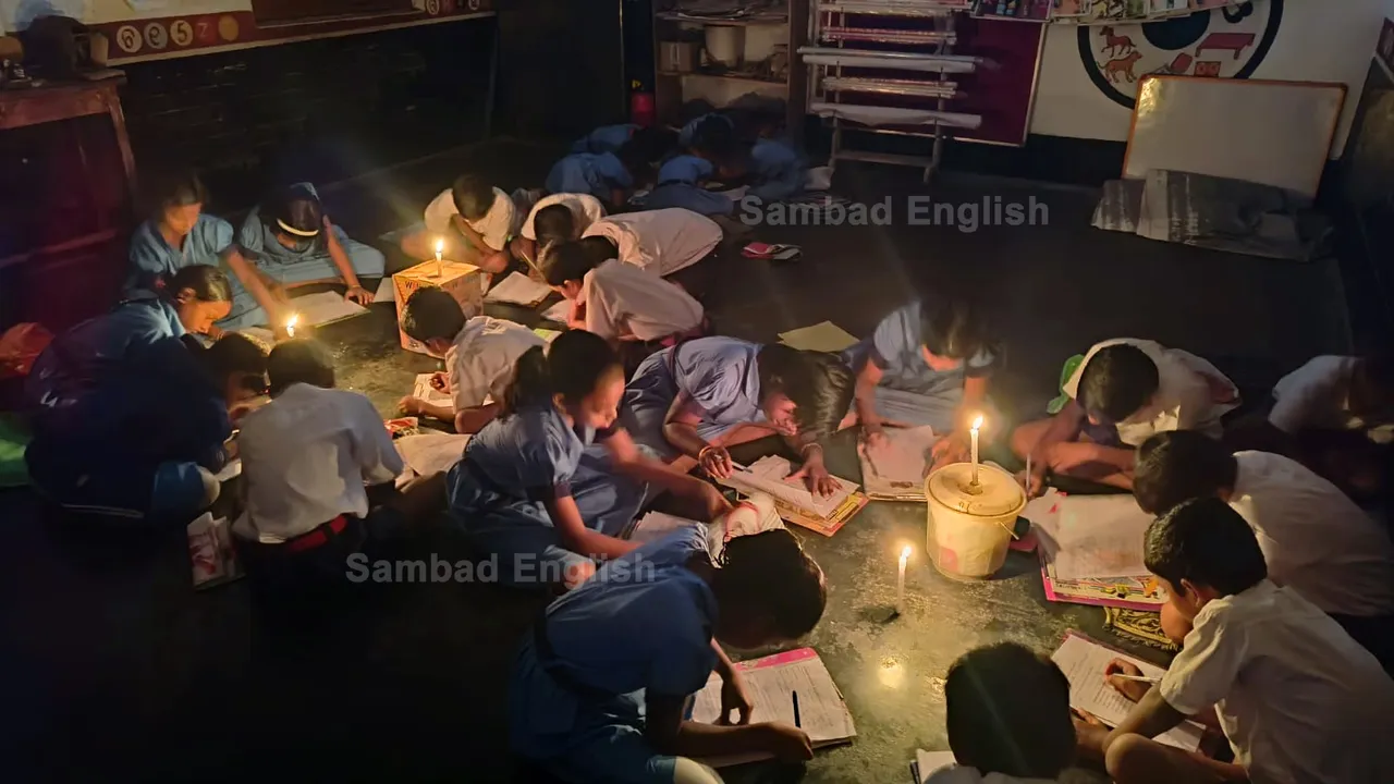  Power outage: School students write exams under candle lights in Odisha’s Puri