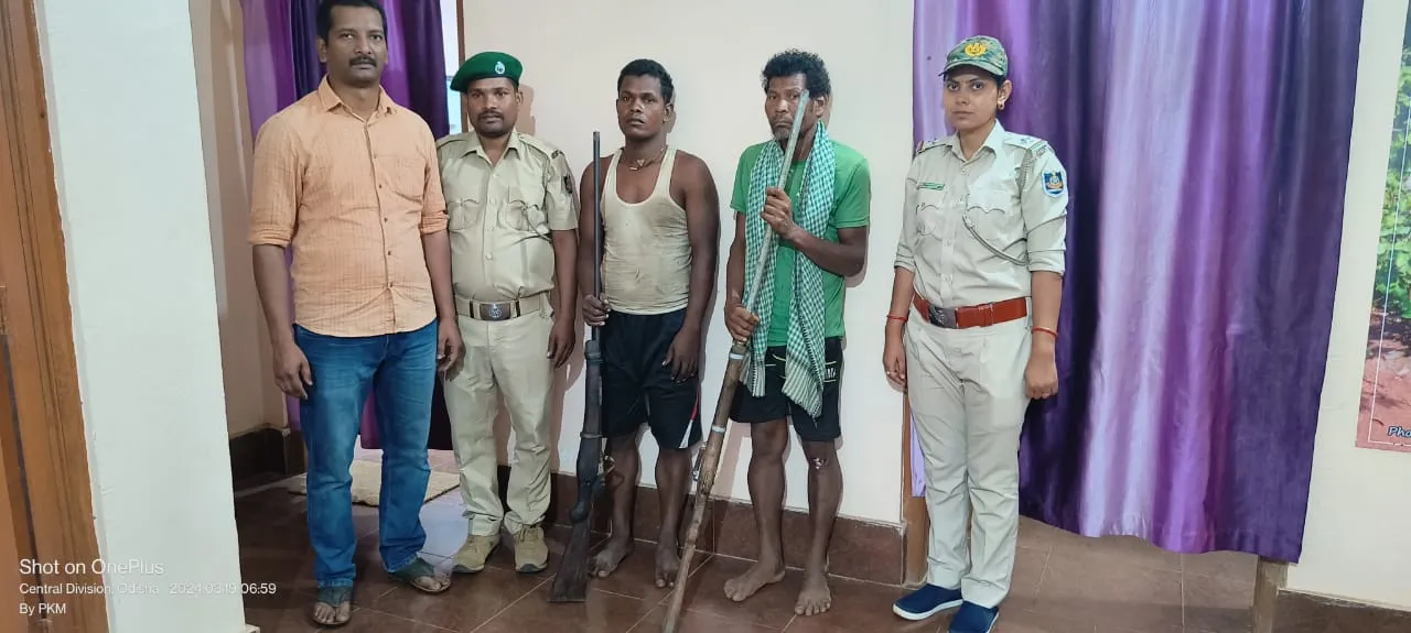  Two Forest personnel injured in firing by poachers in Odisha's Balasore