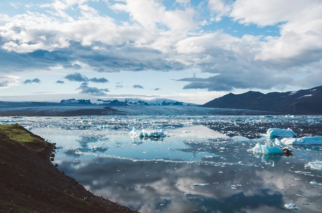  Global warming affecting timekeeping: Study
