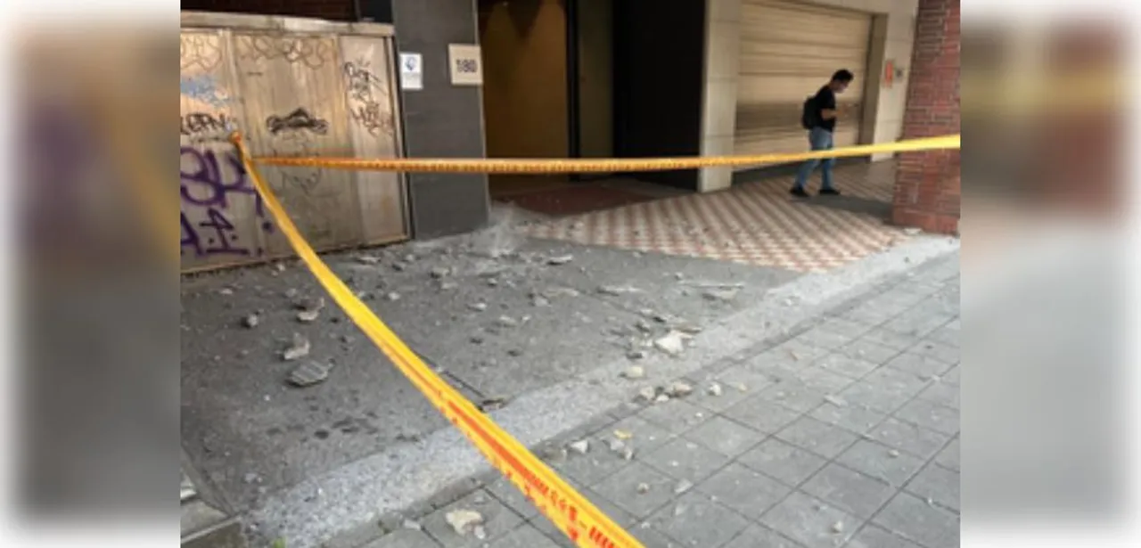  7.3-magnitude quake hits Taiwan, tsunami alert issued