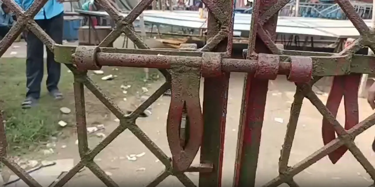  PEO locked inside office by ward members over fund embezzlement in Odisha's Balasore