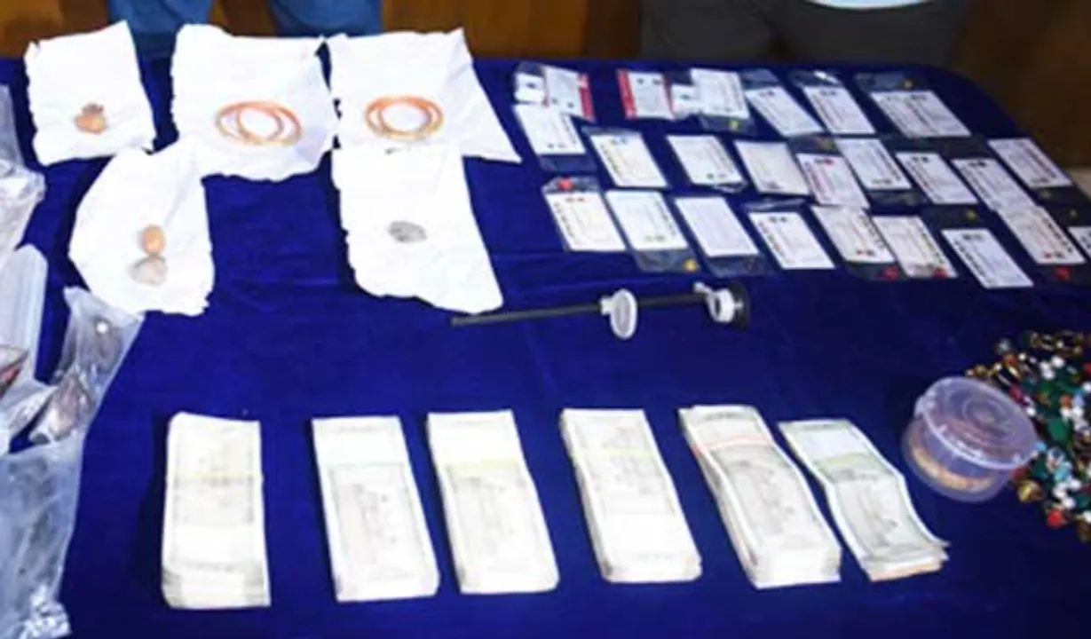  Bhubaneswar: 7 fake policemen held for robbing valuables from denizens