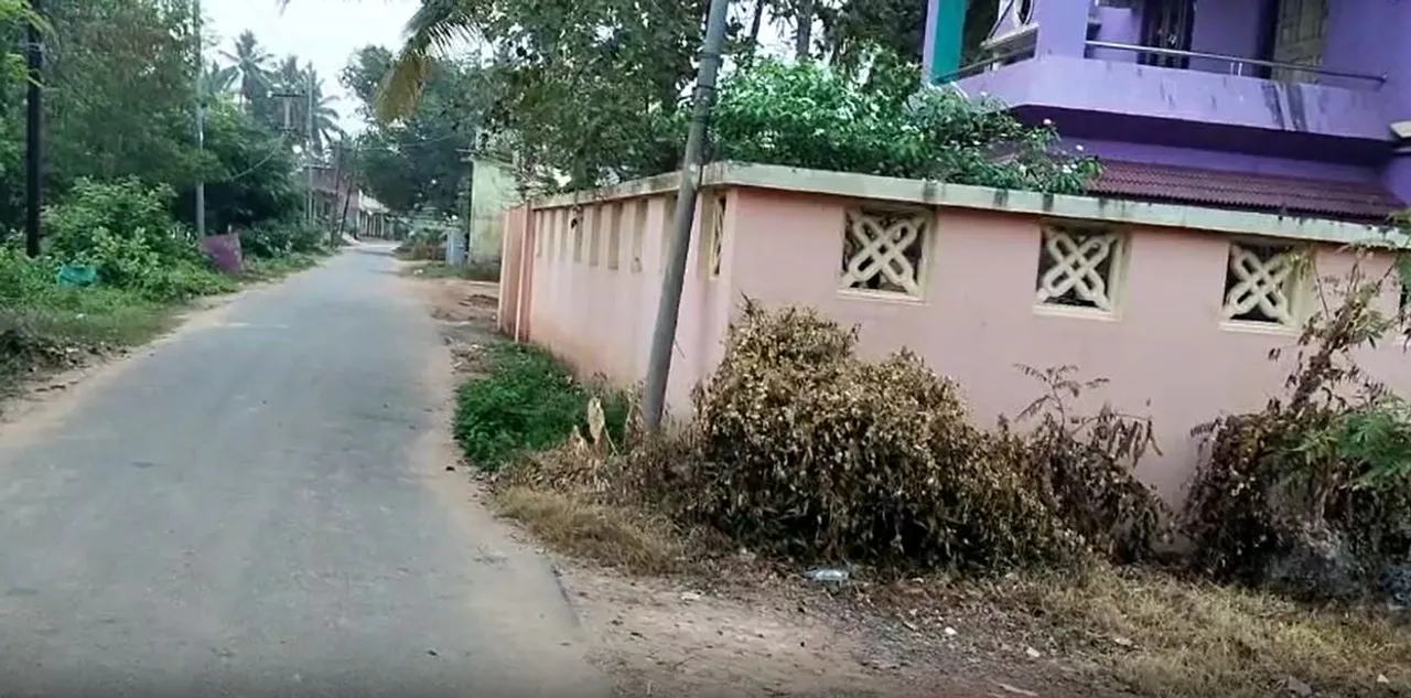  270 gm gold, 6 kg silver looted at gunpoint in Odisha's Delang
