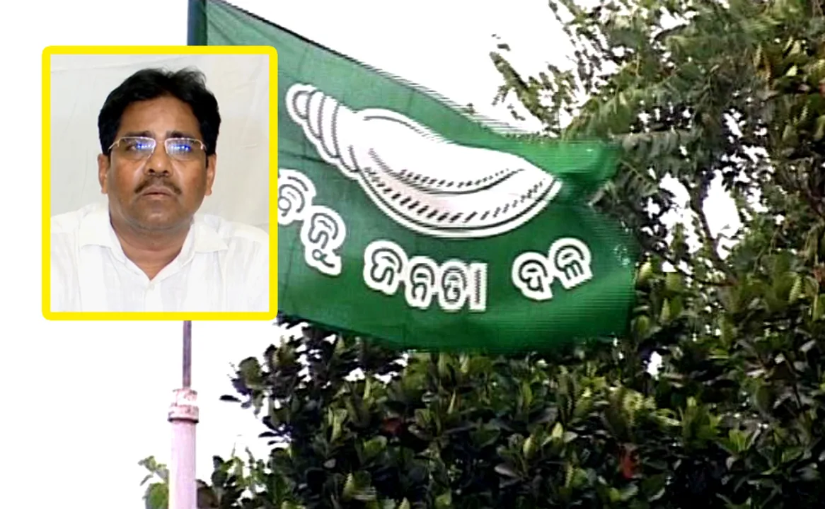  Former Kakatpur MLA Surendra Sethi quits BJD