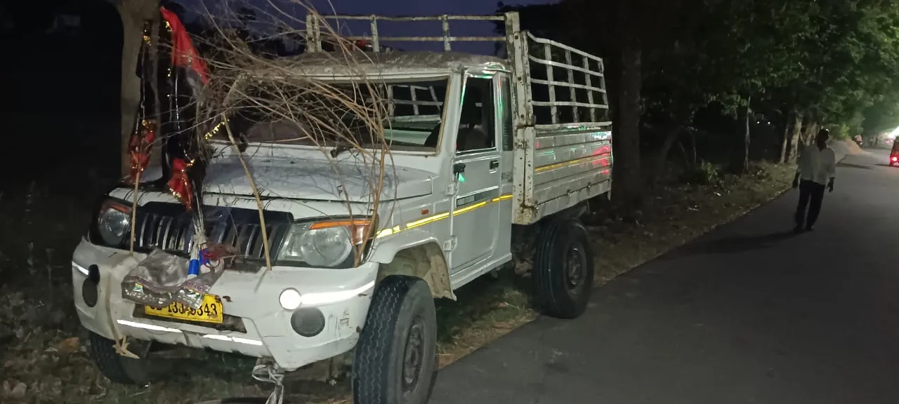  Two killed, 15 injured after pickup van overturns in Odisha's Ganjam