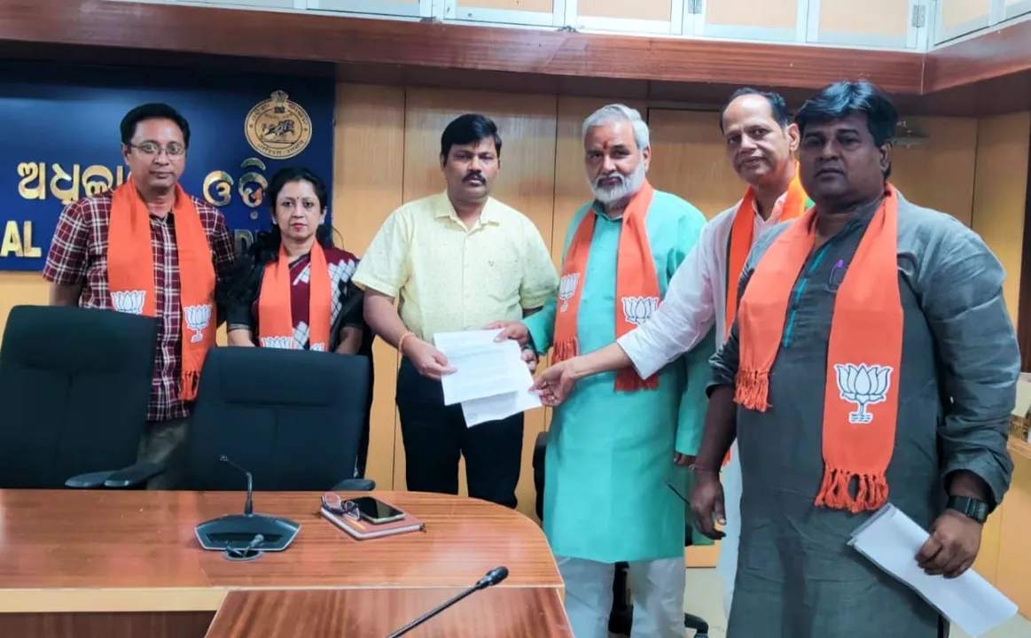  Pradeep Panigrahi moves Chief Electoral Officer-Odisha demanding security