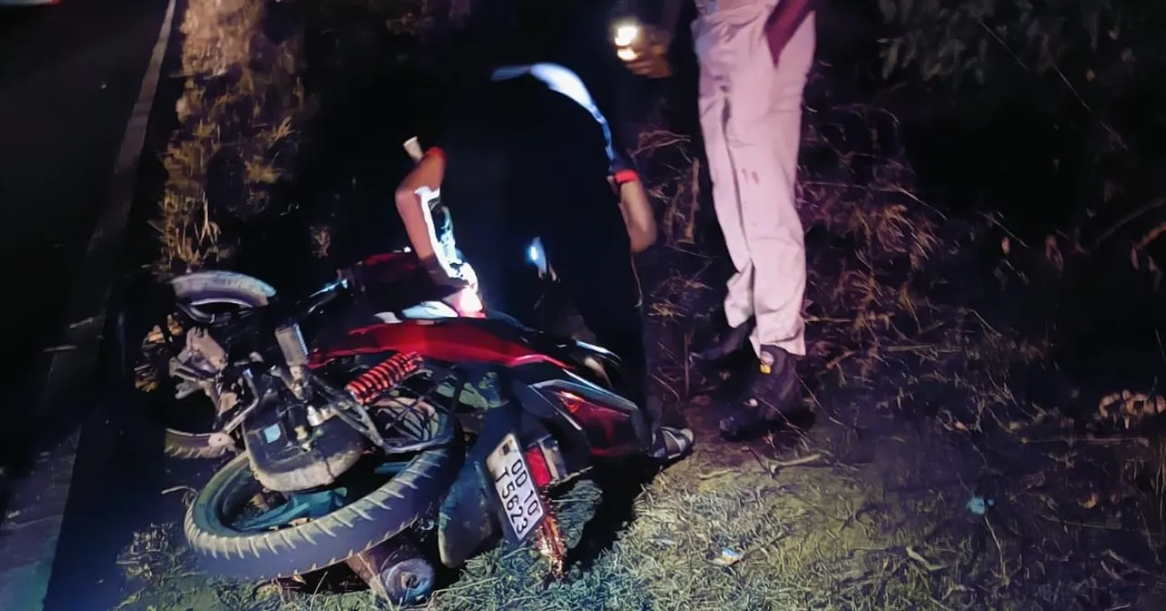  Collision between 2 motorcycles kills three men in Odisha's Jeypore