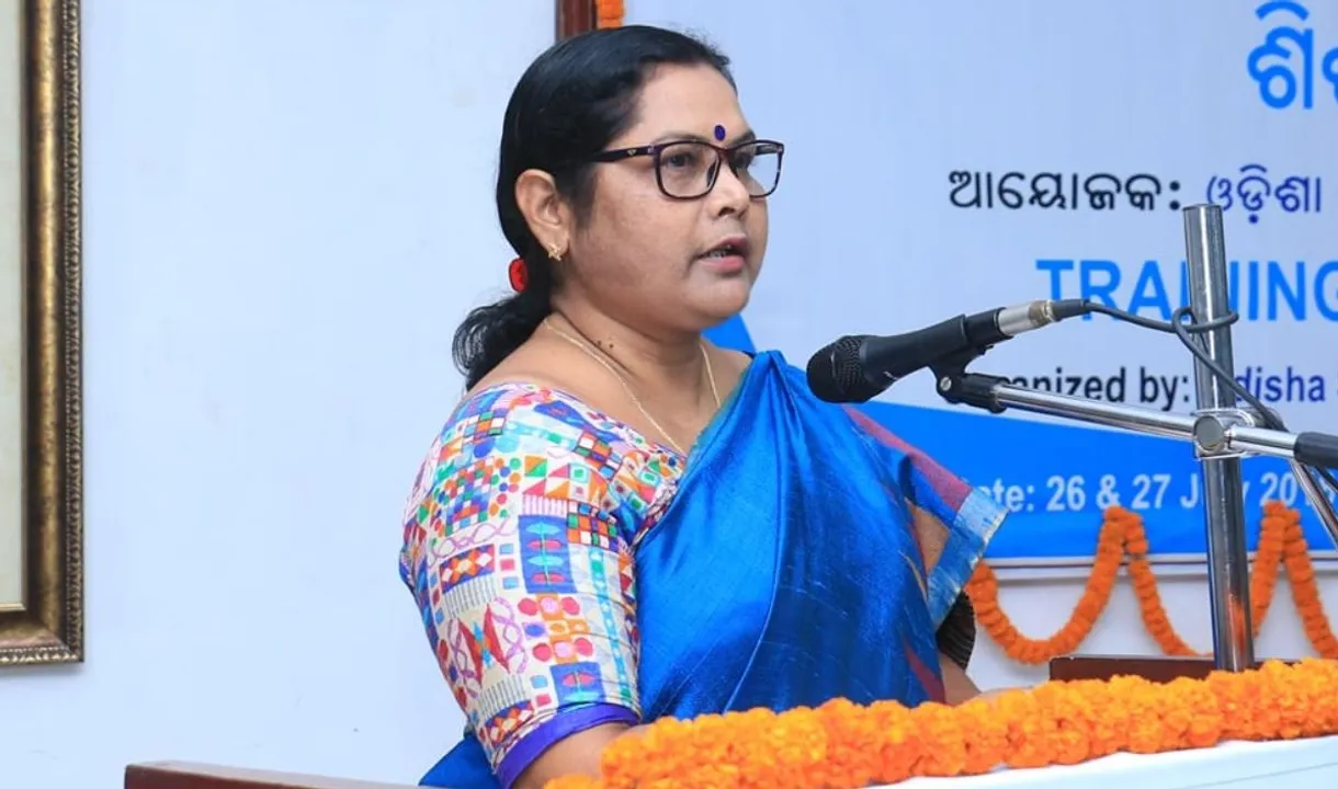  Former OSCPCR chairperson Sandhyabati Pradhan quits BJD