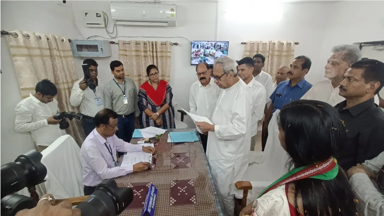  Naveen Patnaik files nomination from Kantabanji in Odisha