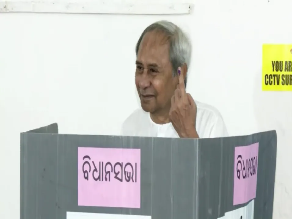  CM Naveen Patnaik casts vote in Odisha Phase III Elections