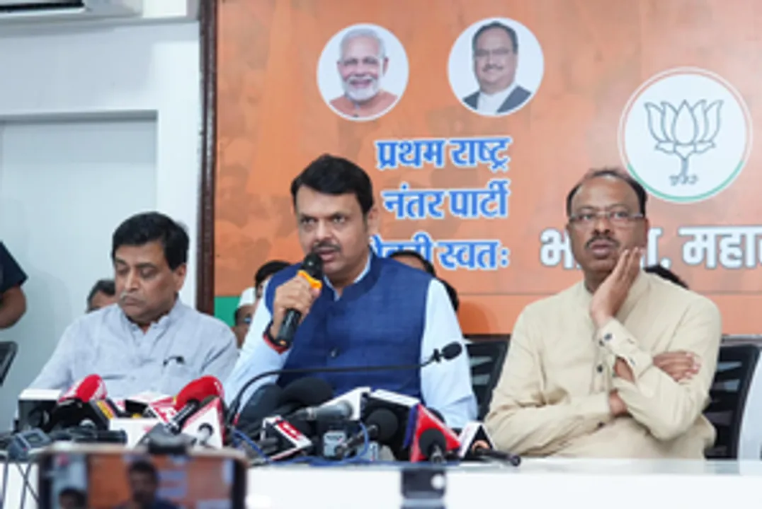  After poll debacle, Fadnavis to urge leadership to relieve him from Dy CM's post