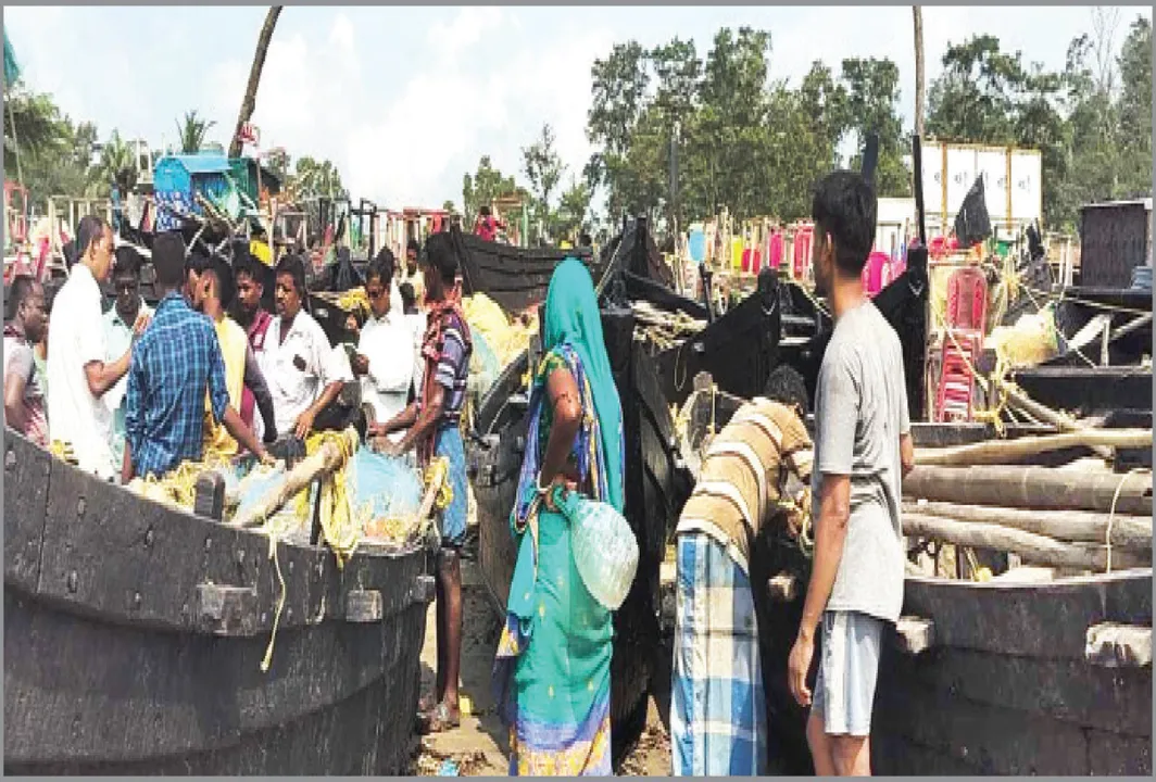  ଜୁଆର ମାଡ଼ରେ ବୁଡ଼ିଗଲା ମାଛଧରା ଡଙ୍ଗା, ୮ ମତ୍ସ୍ୟଜୀବୀ ଉଦ୍ଧାର