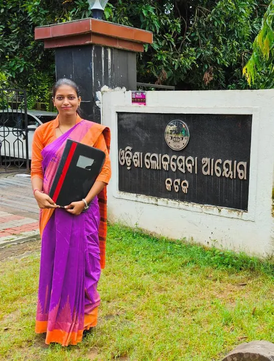  ଓପିଏସ୍‌ସି ପରୀକ୍ଷାରେ ସୁନାମ ଆଣିଲେ ସୁନାଝିଅ ଶିକିତା