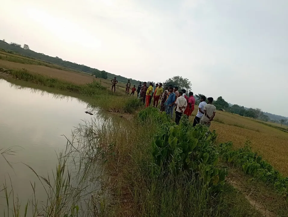  ପୋଖରୀରେ ଗାଧୋଇ ବାକୁ ଯାଇ ବୁଡ଼ିଗଲେ ବୃଦ୍ଧ, ମୃତଦେହ ଉଦ୍ଧାର