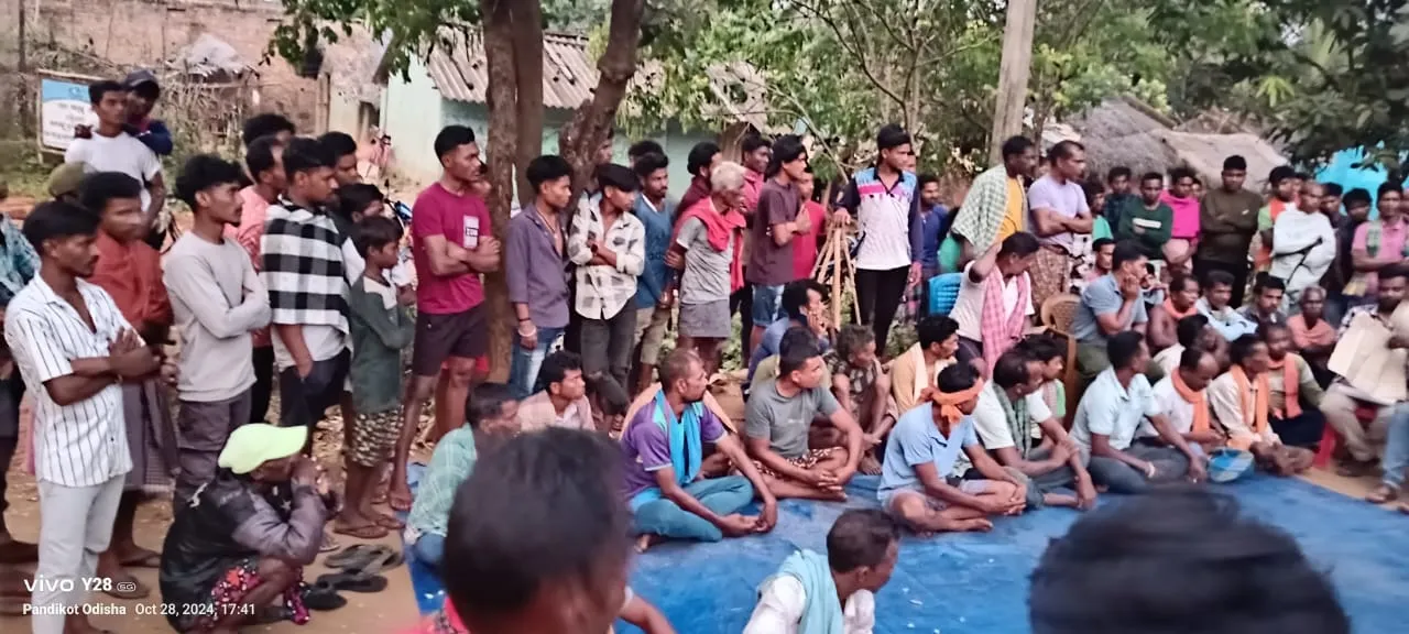  ପାପଡାହାଣ୍ଡିରେ ଅଭାବନୀୟ ଘଟଣା:  ଶେଷକୃତ୍ୟ ପାଇଁ ମିଳୁନି ଶ୍ମଶାନ, ଘରେ ମରଶରୀର