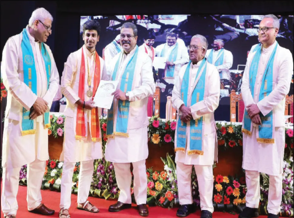  ବିଶ୍ୱ କଲ୍ୟାଣର ନେତୃତ୍ୱ ନେବ ଭାରତ: ଧର୍ମେନ୍ଦ୍ର