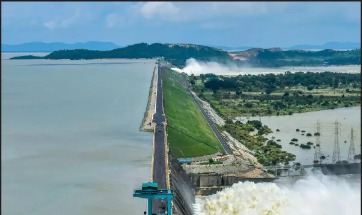  ମାଛଶୂନ୍ୟ ହେବ ହୀରାକୁଦ ଜଳଭଣ୍ଡାର: ମତ୍ସ୍ୟଜୀବୀଙ୍କ ୧୮ ବର୍ଷ ସଂଘର୍ଷର ଫଳ ଶୂନ