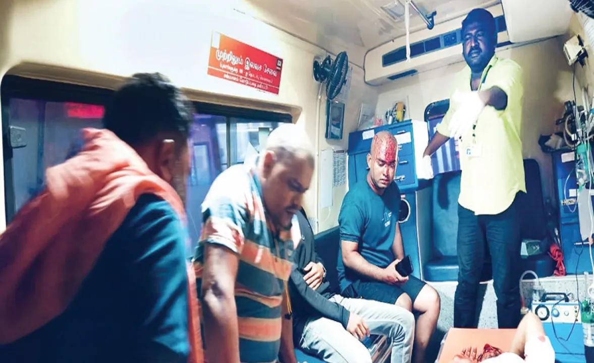  ରାମେଶ୍ବର ନିକଟରେ ଦୁର୍ଘଟଣା: ‘ସମ୍ବାଦ’ ପ୍ରତିନିଧିଙ୍କ ସମେତ ୪ ଗୁରୁତର