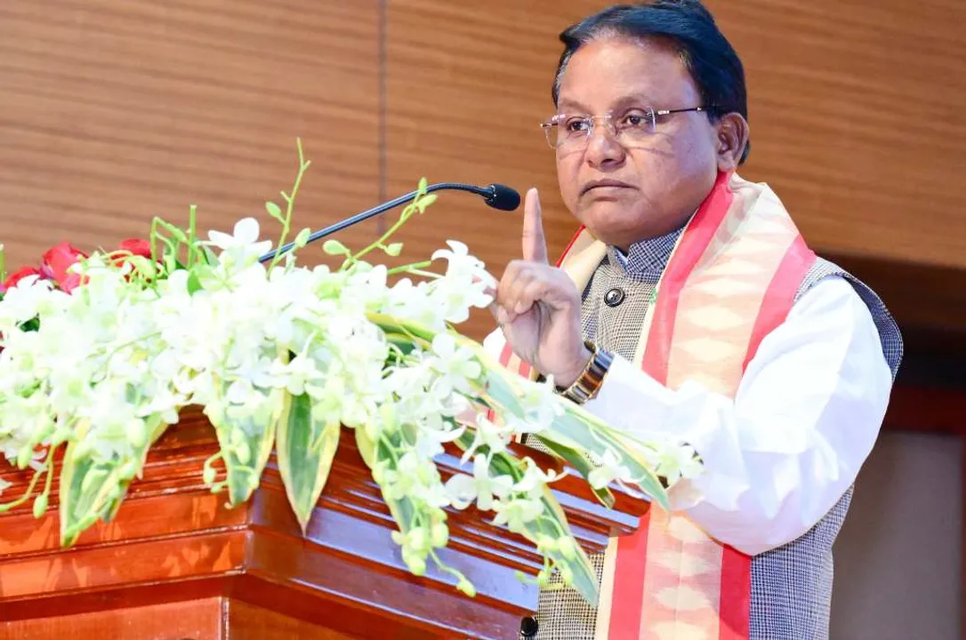  ‘ଆଇନ ସମ୍ବନ୍ଧରେ ଜନସାଧାରଣଙ୍କୁ ସଚେତନତା କରିବାର ବହୁ ଆବଶ୍ୟକତା ରହିଛି’